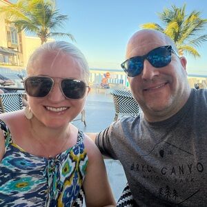 Meet your Posher, Cara